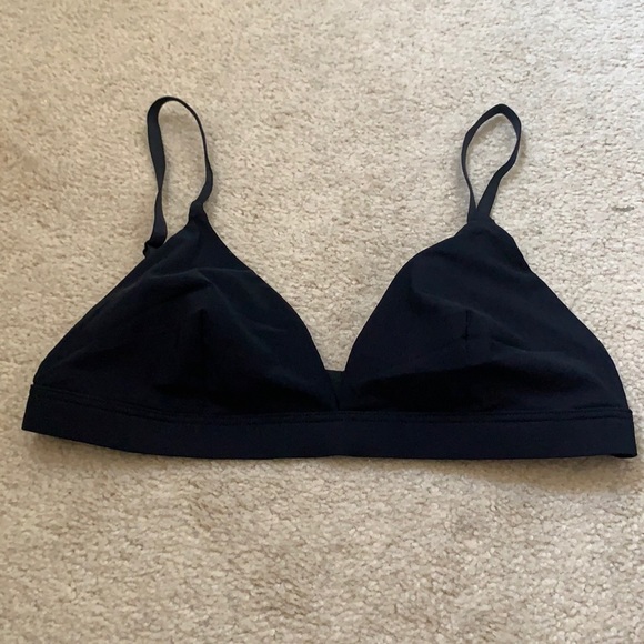 Aritzia Bra - Picture 1 of 6